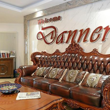 Hotel Danner 莱茵费尔登 外观 照片